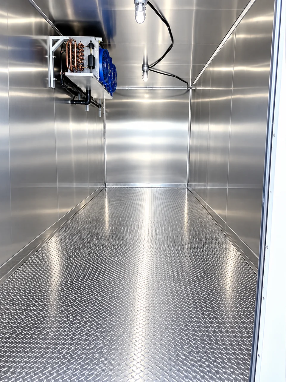 20 ft refrigerated trailer, refrigerated trailer interior cooling system